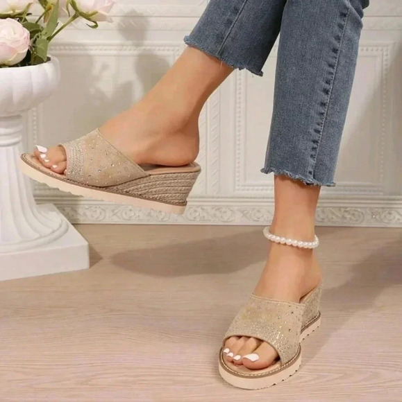 Women Outdoor Wedge Heel Waterproof Platform Sandals - Picture 6 of 7